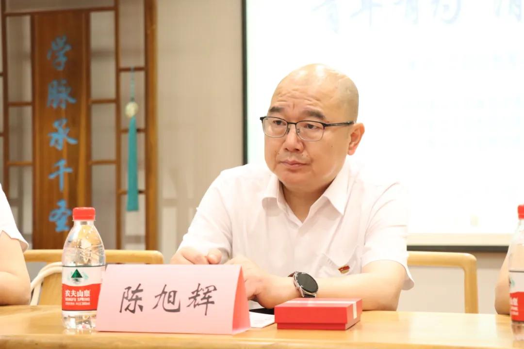 640(1).jpg 640(1).jpg